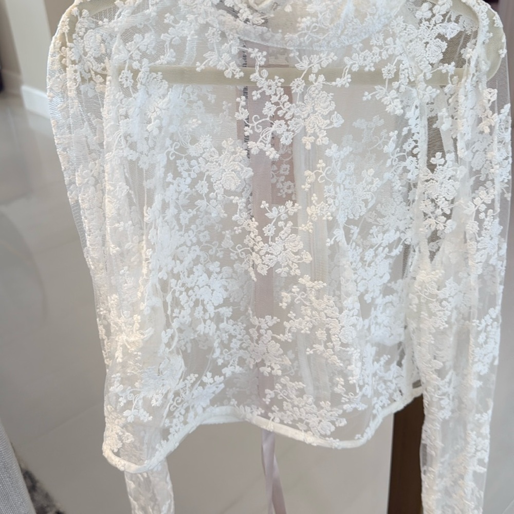 NWT House of CB Mahalia White Mesh Embroidered Top